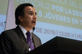 El gobernador de veracruz, cuitláhuac garcía jiménez, reveló que la ejecución del comandante. Difunden Falsa Peticion De Licencia Del Gobernador De Veracruz Cuitlahuac Garcia Foto 24 Horas