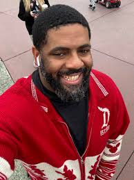 I was curious if anyone knows if your magic key discount stacks with with  the disney visa card discount