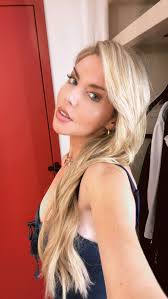 Katelyn Cunningham's Instagram, Twitter & Facebook