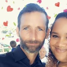 Alexis Tribe and Darryl Hanna's Wedding Website