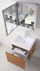 Single sink placement (center of vanity top) is available for all sizes. 22in Oscar Vanity 18in Deep Vanity Space Saving Vanity