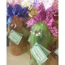 Keterangan'' minimum pemesanan 1 set.'' harga tertera adalah harga 1 set.'' waktu pengerjaan pesanan maksimal 3 hari kerja.'' untuk daerah jabodetabek. Ready Stock Hadiah Alat Tulis Free Kad Ucapan Shopee Malaysia