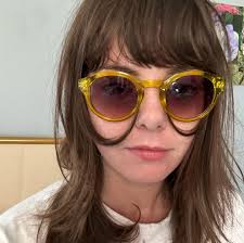 i'm a very handsome man