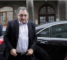 Anunt oficial ca voi executa aceasta sentinta prin toate mijlocele legale. RealizeazÄƒ Cineva CÄƒ Vanghelie È™i A Ingropat Bunicul In Cavoul Generalului Lahovary Erou Al RÄƒzboiului De IndependenÈ›Äƒ