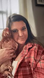 This girl right here is my “super star”. She laid my very first egg a few  weeks ago and today she laid my first double yolker! Her name is Mamma  Cass❤️ |