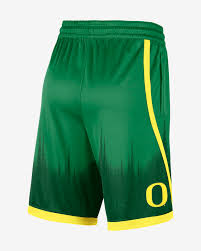 Basketball shorts from nike, jordan, adidas, and under armour are made for action. Nike College Oregon Men S Limited Basketball Shorts Nike Com