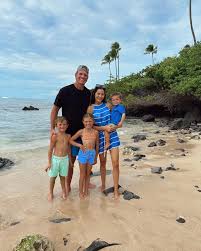 one of those days that will become a core memory. 🌴🌺☀️🫶🏼 #hawaii  #family #maui