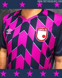 Club independiente santa fe, known simply as santa fe, is a colombian professional football team based in bogotá, that currently plays in the categoría primera a.they play their home games at the el campín stadium. Outrageous Umbro Independiente Santa Fe 2020 Third Kit Released Footy Headlines