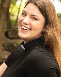 Jennifer Kingrey's Instagram, Twitter & Facebook