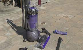 See full list on wikihow.com 5 Steps To Clean Your Dyson Animal Vacuum Cyclone Component Like Pro