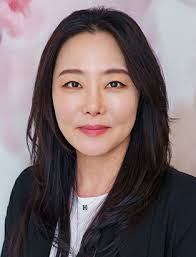 Top Vancouver Celebrity Nail Artist Vanessa Stern: TV, Editorial, Beauty