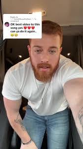 Ginger Hood's Instagram, Twitter & Facebook