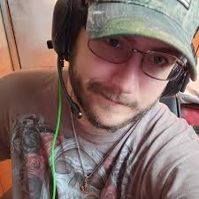 Are there any gamers interested in playing games together?