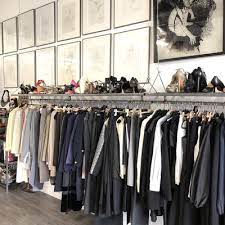 Most of the gowns in the shop are under $2,000. Closet Couture 565 Photos 35 Reviews Used Vintage Consignment 3650 S Jones Blvd Chinatown Las Vegas Nv Phone Number Yelp