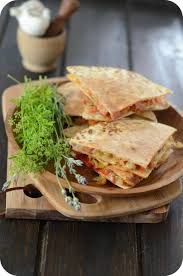 Direction Le Mexique Avec Des Quesadillas Aussi Rapides A Faire Qu A Manger C Est Tout Simple Elle Recettes De Cuisine Tortillas De Ble Cuisine Vegetarienne