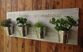 10 jardins d interieur a tous prix homify jardin aromatique jardin interieur jardin suspendu