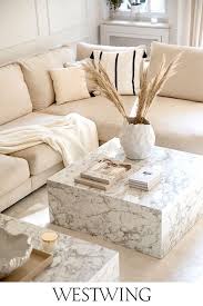 Besonders berühmt ist das carrara novamobili ist bekannt für seine exquisiten couchtische in marmor optik rund oder rechteckig. Schwebender Couchtisch Lesley In Marmor Optik Westwingnow Wohnzimmerdesign Beige Wohnzimmer Wohnzimmer Design