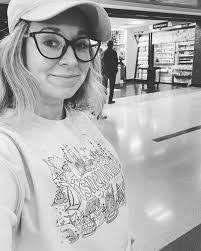 Meg Faulkner's Instagram, Twitter & Facebook