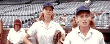 Tom hanks presented his a league of their own costar geena davis with an honorary oscar on sunday as part of the 11th annual governors awards. Geena Davis Opens Up About Tom Hanks On A League Of Their Own
