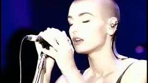 Sinead O Connor Nothing Compares 2 U Live In Europe 1990 Youtube