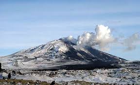 Hasil gambar untuk foto Gunung Hekla, Islandia