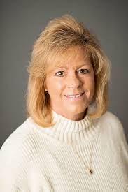 Wendy Smalley's Instagram, Twitter & Facebook