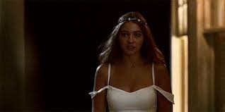 Jj, kiara, and pope mourn john b. Sugar Mama Outer Banks Gif Imagines German Transaltion Sarah Cameron Wattpad