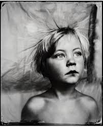 Upcoming Concert in Mountain View, California, with Custom Nail Services