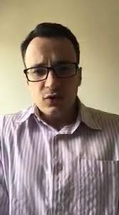 Mais uma vez é dia colaboração na página. , Nesta terça o psiquiatra Dr  Bruno Trevisan responde a uma pergunta feita por uma de nossas seguidoras.  , ❓Por que alguns pacientes com Esquizofrenia agem de ...