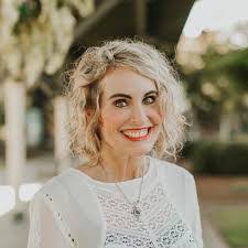 Pam Pickering's Instagram, Twitter & Facebook