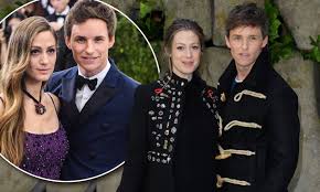 He won the academy award for best actor for eddie is married to public relations executive hannah bagshawe, with whom he has two children. Eddie Redmayne And Wife Hannah Welcome Their Second Child Daily Mail Online