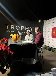 Chris Lauritano (@Chris5_0)