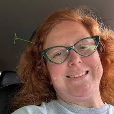 Brandi Clements (@reddunicorn) • Threads, Say more