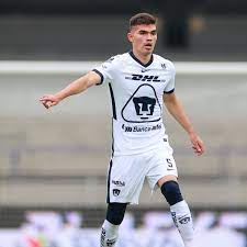 Find the latest johan vásquez news, stats, transfer rumours, photos, titles, clubs, goals scored this season and more. Johan Vasquez El Defensa Mas Regular De Pumas En 2020 Dale Pumas