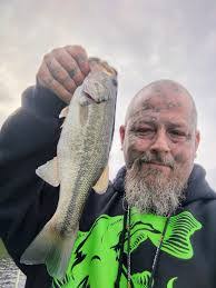 Robert Rantz's Instagram, Twitter & Facebook