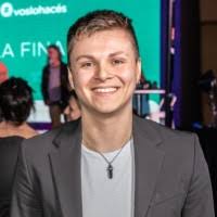 7700+ "Pezo" profiles