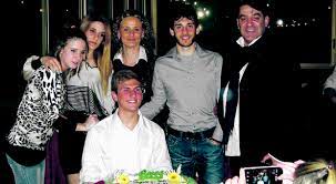 La condanna è contenuta sentenza di appello bis per il processo sull'omicidio di marco vannini, il 21enne ucciso da un colpo di pistola a. Vannini Antonio Ciontoli Condannato A 14 Anni Per Omicidio Volontario I Familiari A 9 Anni E 4 Mesi