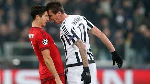 Welcome to official facebook page of mario mandžukić! Immer Auf Robert Lewandowski Die Rache Des Mario Mandzukic Eurosport