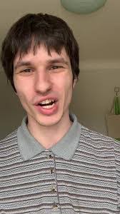 Tom Martins's Instagram, Twitter & Facebook