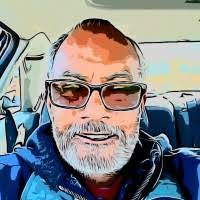 Julian Moran's Instagram, Twitter & Facebook