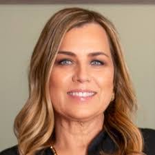 Loren Connell's Instagram, Twitter & Facebook