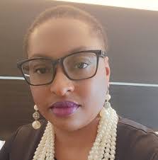 Lynette Holcomb's Instagram, Twitter & Facebook