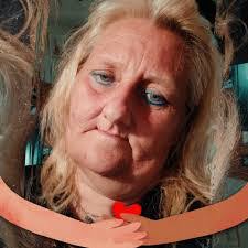 Wanda Hudson's Instagram, Twitter & Facebook