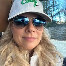 Introducing the Hehner Quad Squad!🥰 Ahh, SO HAPPY to be a fam of FOUR  now!🤗 @hendrix_hehner is one week old today!🤱🏻 He was born 5/13/20 at  HOME.🏠 As a matter of fact,