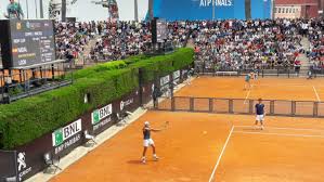 El masters 1000 de roma abre la temporada de tierra batida después del confinamiento del calendario atp por el coronavirus. Nadal Ya Entrena En Las Pistas Del Foro Italico Romano Marca Com