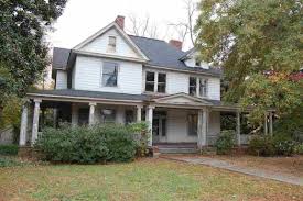 401 Brown Ave Belton Sc 29627 Old Houses Antique House Outdoor Structures