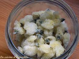 Fleurs D Acacias Cristallisees Et Sirop D Acacias La Cuisine D Anouchka Recettes De Cuisine Cuisine Sauvage Cuisine