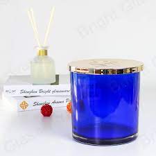 Ranging from the classic apothecary jars to modern tumblers with eveything in between! 1500ml Large Grey Red Blue 3 Wicks Candle Glass Jars With Gold Metal Lids For Candle