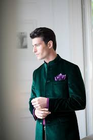 What To Wear To An Indian Wedding As A Male Guest Gone are those days when wedding dresses for men were only limited to safari suits, kurtas or beige & gold sherwanis. what to wear to an indian wedding as a