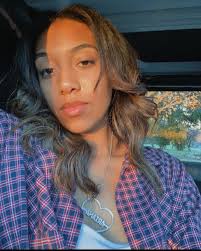 Hillary (@hillaryweston) • Instagram photos and videos